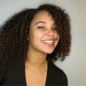 Meet your Posher, Brianne